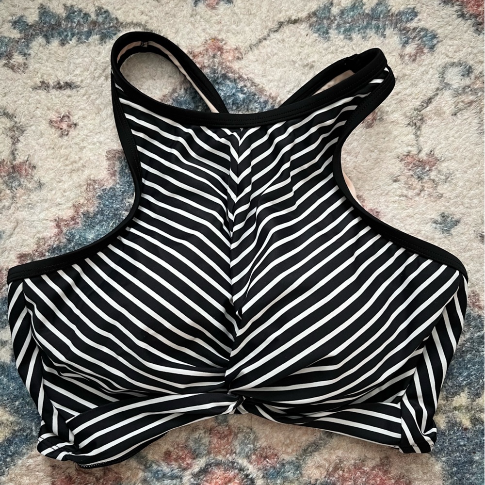 Kona Sol swim top
